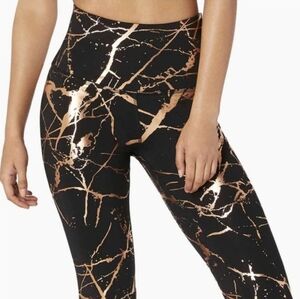 Beyond Yoga NEW Lost Your Marbles Rise Legging Medium Metallic